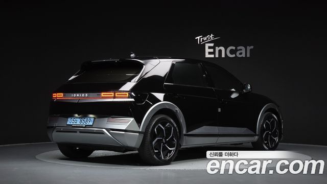 Hyundai Ioniq5 Long Range AWD Exclusive - фото 1