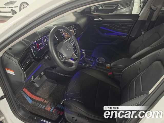 Volkswagen Jetta 7-го поколения 1.5 TSI Prestige - фото 2