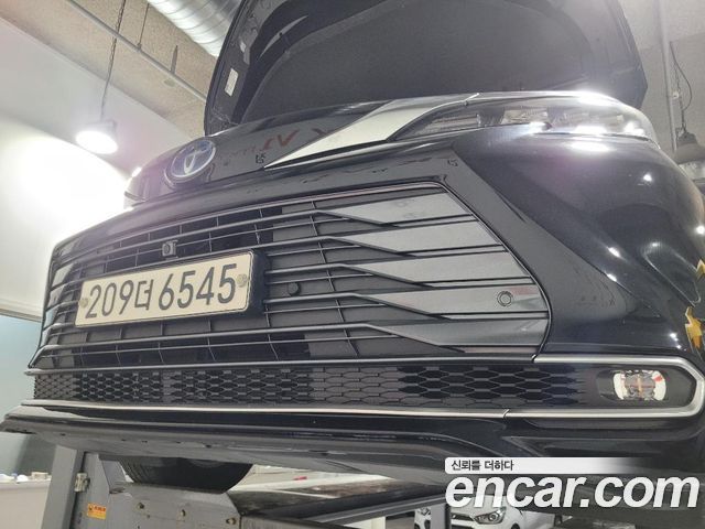Toyota Sienna 4-го поколения 2.5 Hybrid AWD - фото 0