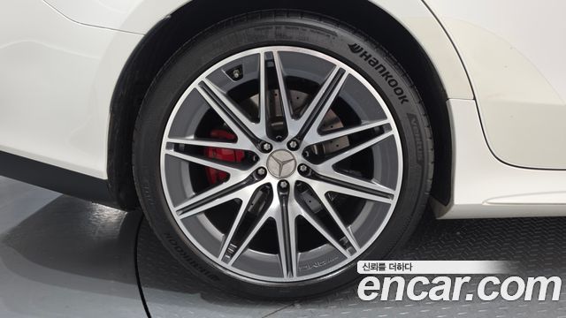 Mercedes-Benz AMG GT 4Door 43 4MATIC+ - фото 4