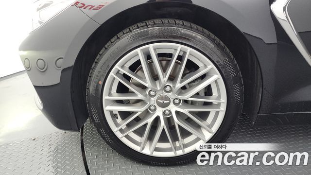 Genesis G70 2.0T AWD Elite - фото 4