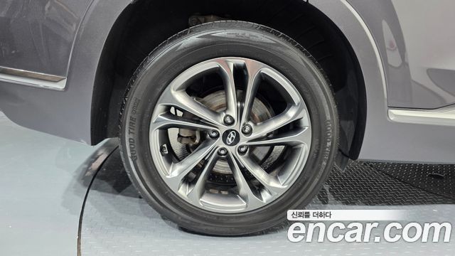 Hyundai Santafe TM Diesel 2.0 2WD Inspiration - фото 4