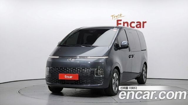 Hyundai Staria Tourer 11-Seater Modern - фото 2