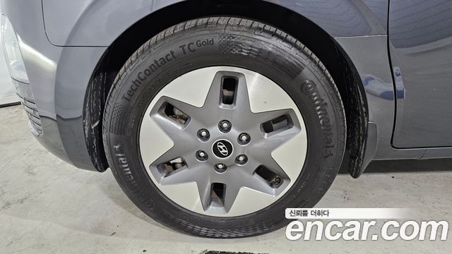 Hyundai Staria Tourer 11-Seater Modern - фото 4