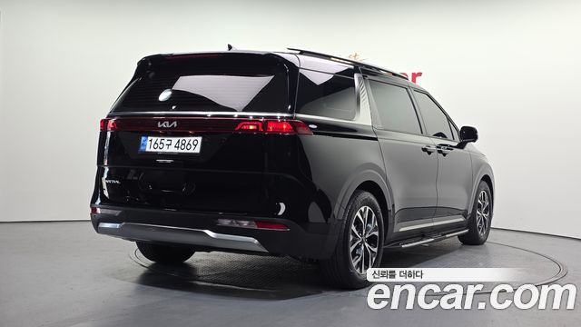Kia Carnival 4-го поколения 9-Seater Noblesse - фото 1
