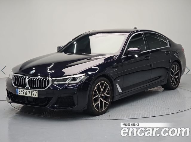 BMW 5-Series G30 530i xDrive M Sport Package - фото 0