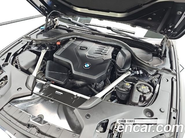 BMW 5-Series G30 530i xDrive M Sport Package - фото 4