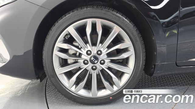 Kia K7 Premier 3.0 GDI Signature - фото 4