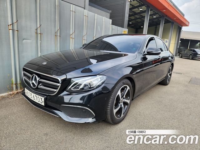 Mercedes-Benz E-Class W213 E250 Avantgarde - фото 1