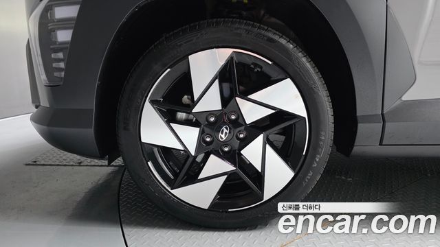 Hyundai Kona SX2 Gasoline 1.6 Turbo 2WD Inspiration - фото 4