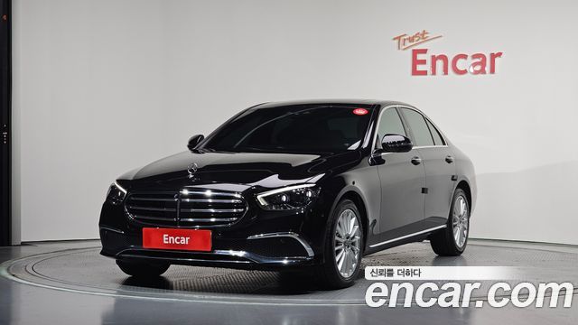 Mercedes-Benz E-Class W213 E250 Exclusive - фото 0