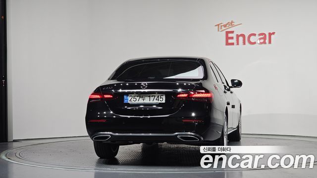 Mercedes-Benz E-Class W213 E250 Exclusive - фото 3