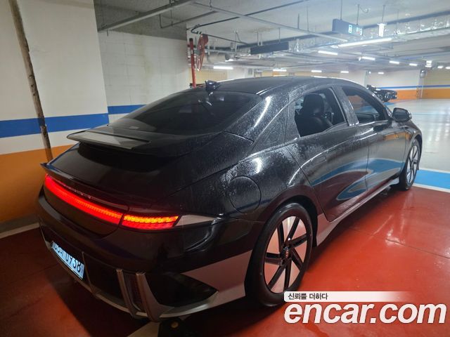 Hyundai Ioniq6 Long Range Exclusive + - фото 1