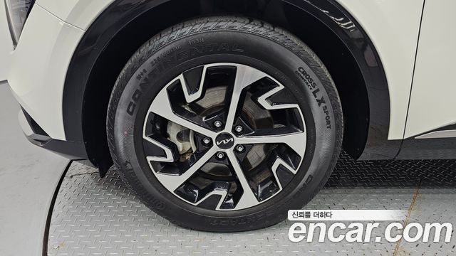 Kia Sportage 5-го поколения, гибрид Signature 2WD - фото 4