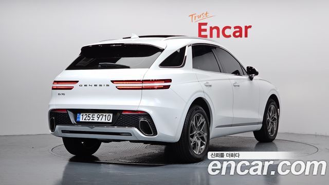 Genesis GV70 2.5T Gasoline 2WD - фото 1