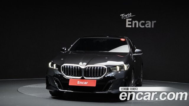 BMW 5-Series G60 520i M Sport - фото 2