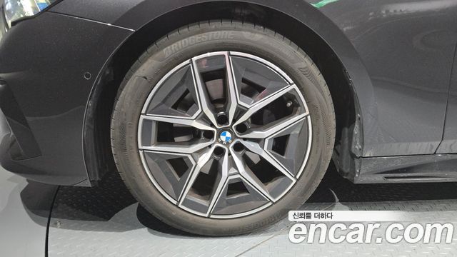BMW 5-Series G60 520i M Sport - фото 4