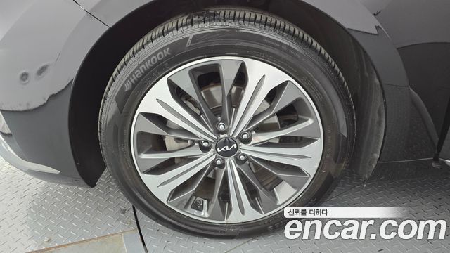 Kia K8 гибрид Noblesse - фото 4