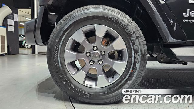 Jeep Wrangler JL 2.0 Overland Power Top 4Door - фото 4