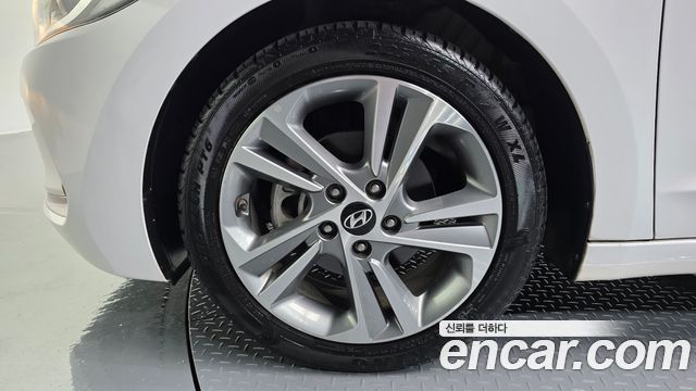Hyundai Avante AD 1.6 GDI Value Plus - фото 4