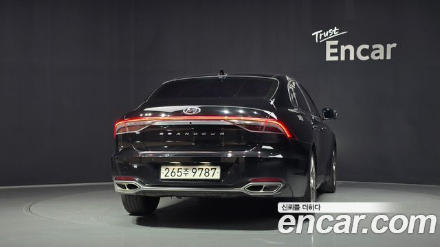 Hyundai Grandeur Новый IG 2.5 Calligraphy - фото 3