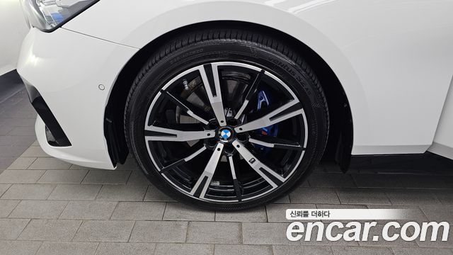 BMW 5-Series G60 530i xDrive M Sport - фото 4