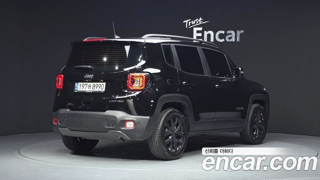 Jeep Renegade 1.3 Limited - фото 1