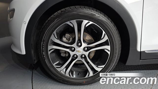 Chevrolet (GM Daewoo) Bolt EV EV Premier - фото 4