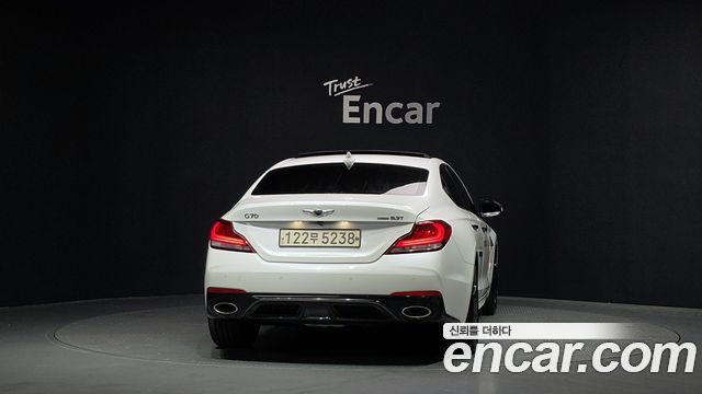 Genesis G70 3.3T Sport AWD Prestige - фото 3