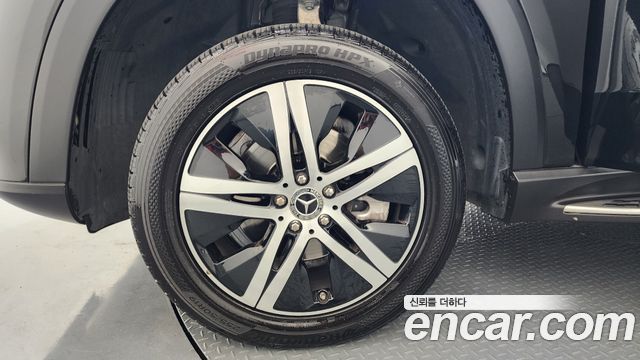 Mercedes-Benz GLE-Class W167 GLE300d 4MATIC - фото 4
