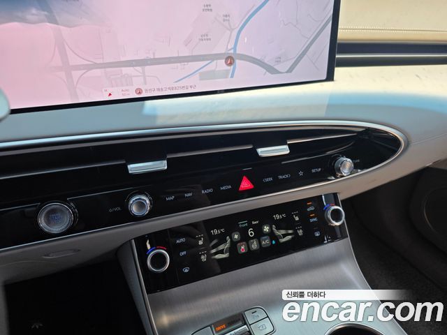Genesis GV70 2.5T Gasoline AWD - фото 1