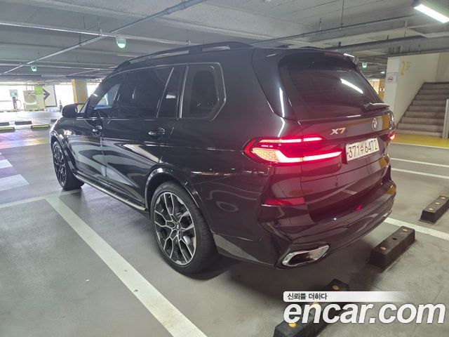 BMW X7 G07 xDrive 40i M Sport 7STR - фото 4