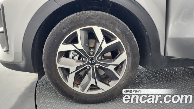 Kia Sportage Diesel 2.0 2WD Prestige - фото 4