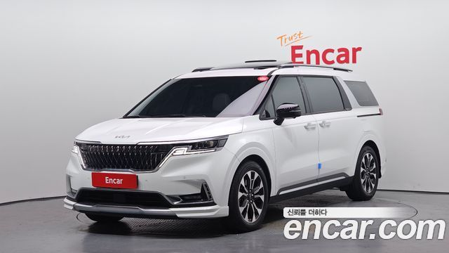 Kia Carnival 4-го поколения 7-Seater Signature - фото 0
