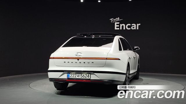 Hyundai Grandeur GN7, гибрид Calligraphy - фото 3