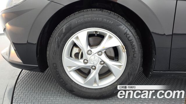 Hyundai Avante CN7 1.6 Modern - фото 4