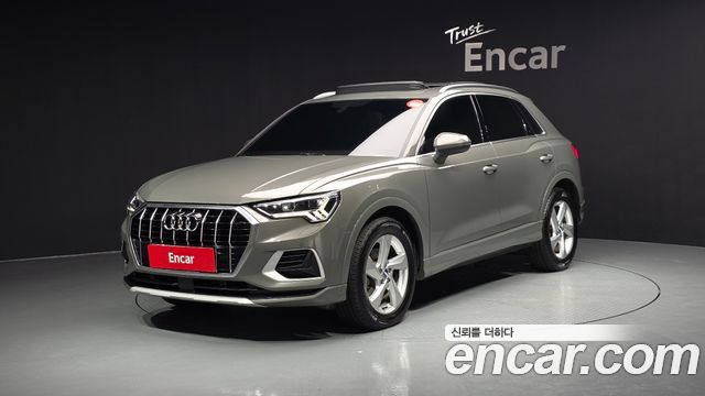 Audi Q3 F3 35 TDI Premium - фото 0
