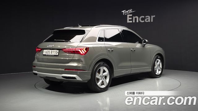 Audi Q3 F3 35 TDI Premium - фото 1