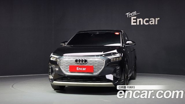 Audi Q4 e-tron F4 40 Sportback - фото 2