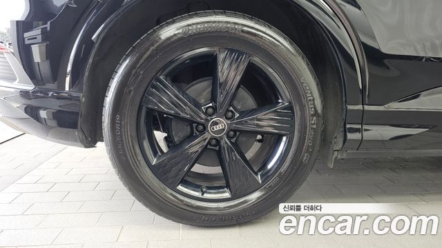 Audi Q4 e-tron F4 40 Sportback - фото 4