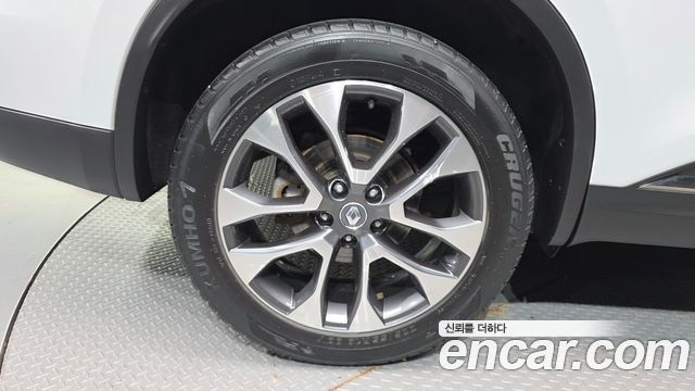 Renault Samsung QM6 Diesel 2WD RE Signature - фото 4