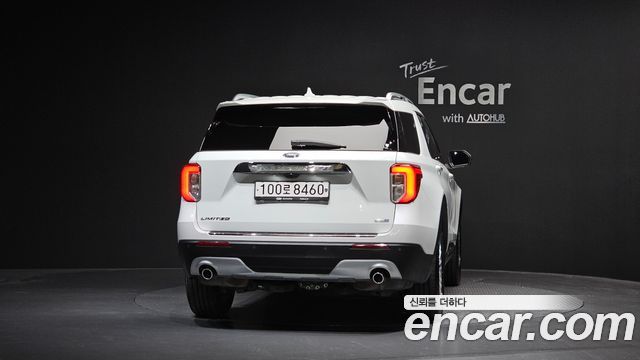 Ford Explorer 6-го поколения 2.3 LimIted 4WD - фото 3