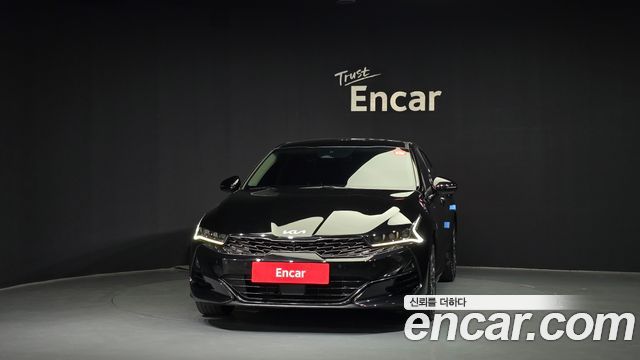 Kia K5 3-го поколения 2.0 Signature - фото 2