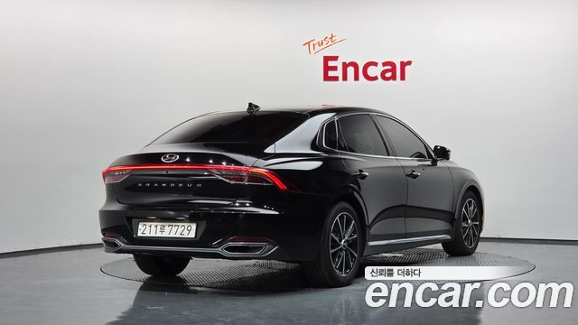 Hyundai Grandeur Новый IG 2.5 Exclusice - фото 1