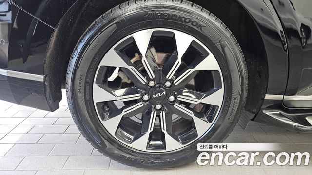 Kia Carnival 4-го поколения 9-Seater Hi-Limousine Signature - фото 4