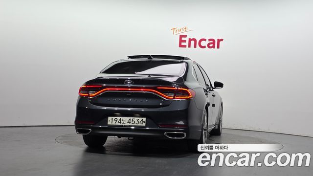 Hyundai Grandeur IG 3.0 Exclusive Special - фото 3