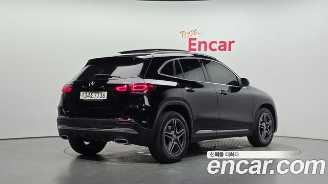 Mercedes-Benz GLA-Class H247 GLA250 4MATIC - фото 1