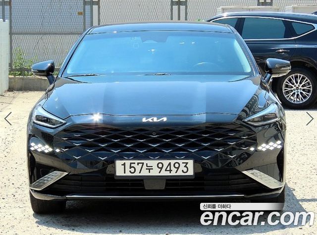 Kia K8 2.5 Gasoline 2WD Noblesse - фото 0
