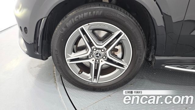 Mercedes-Benz GLE-Class W167 GLE350e 4MATIC Coupe - фото 4