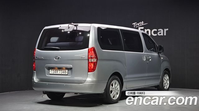 Hyundai Starex Новый Wagon 12-Seater Smart - фото 1